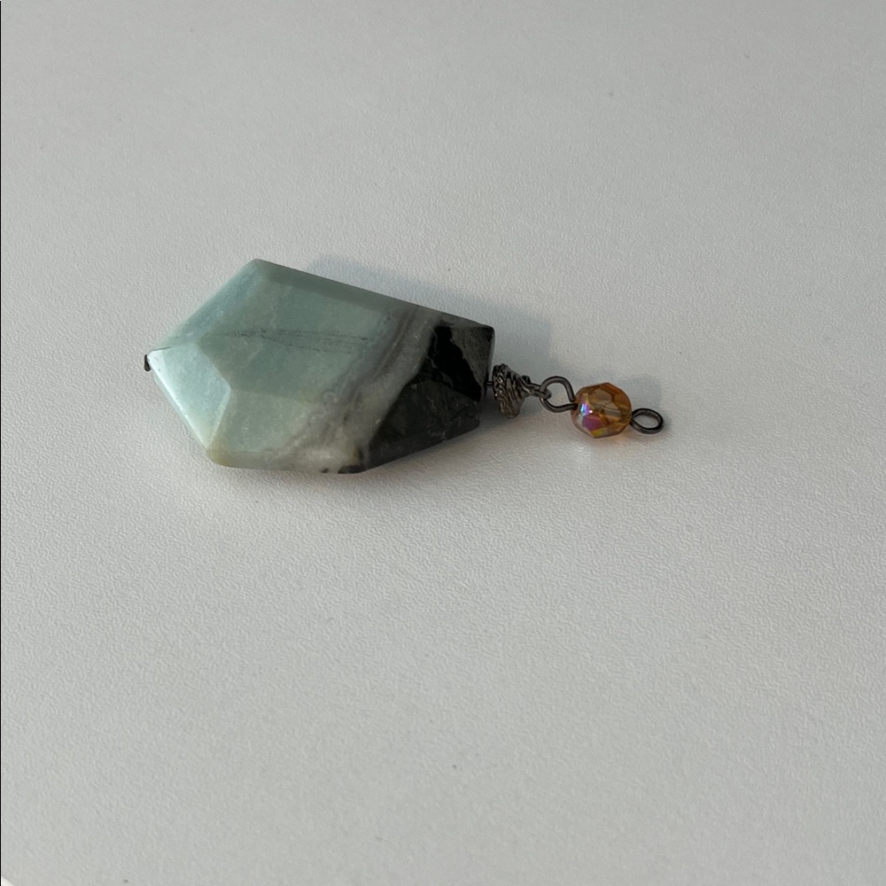 Crystal Pendant - Picture 3 of 4